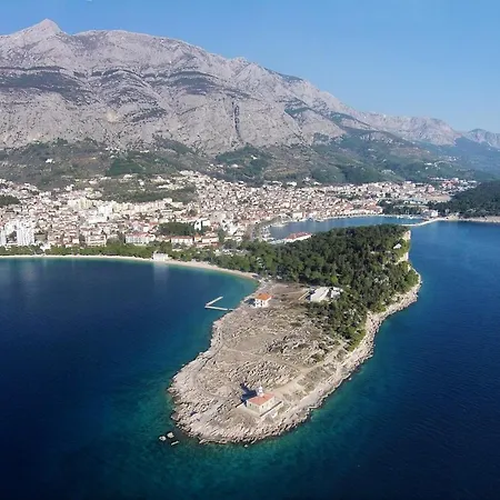 With Parking Space - 20626 * Makarska