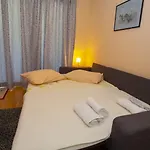 With Parking Space - 20626 Apartment Makarska